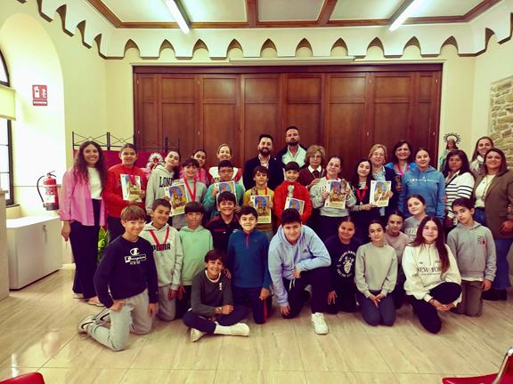Visita de la Cofradía de Alharilla